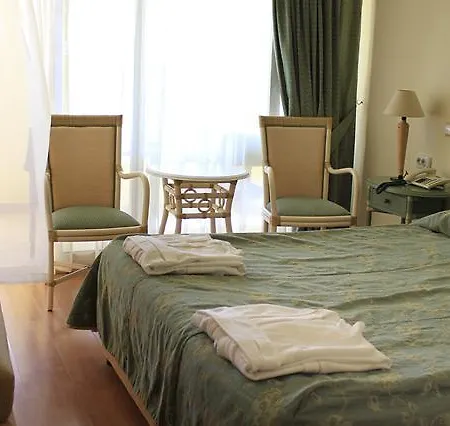 Presa Di Finica & Resort 5*