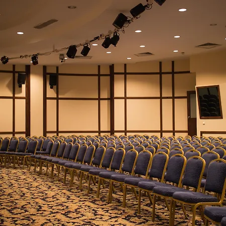 Presa Di Finica & 5*