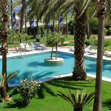 Presa Di Finica & Resort 5*