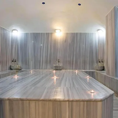 Presa Di Finica & 5*