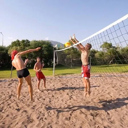 Presa Di Finica & 5*