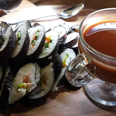 Presa Di Finica & Finike