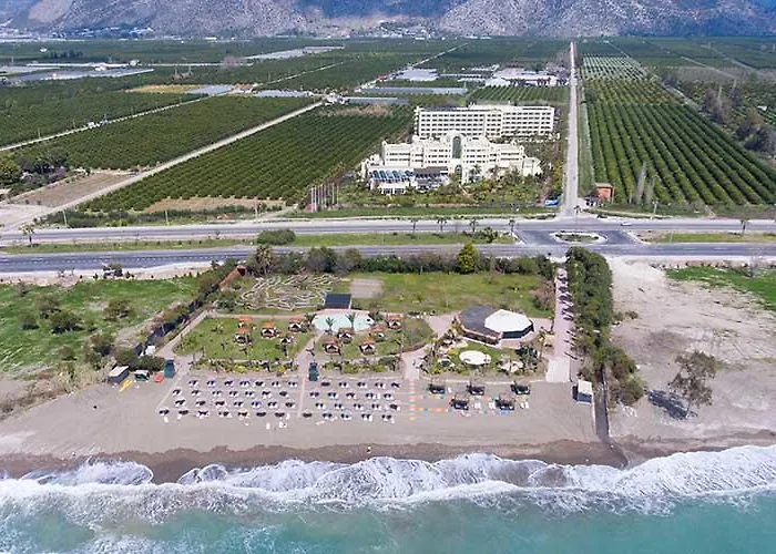 Presa Di Finica & Finike