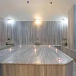 Presa Di Finica & 5*