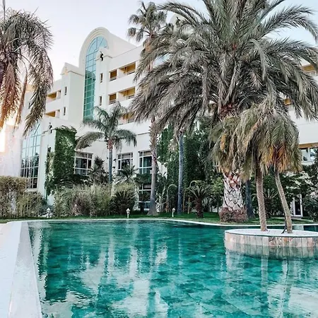 Presa Di Finica & 5* Finike