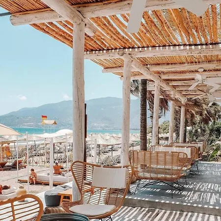 Presa Di Finica & Feriested 5*